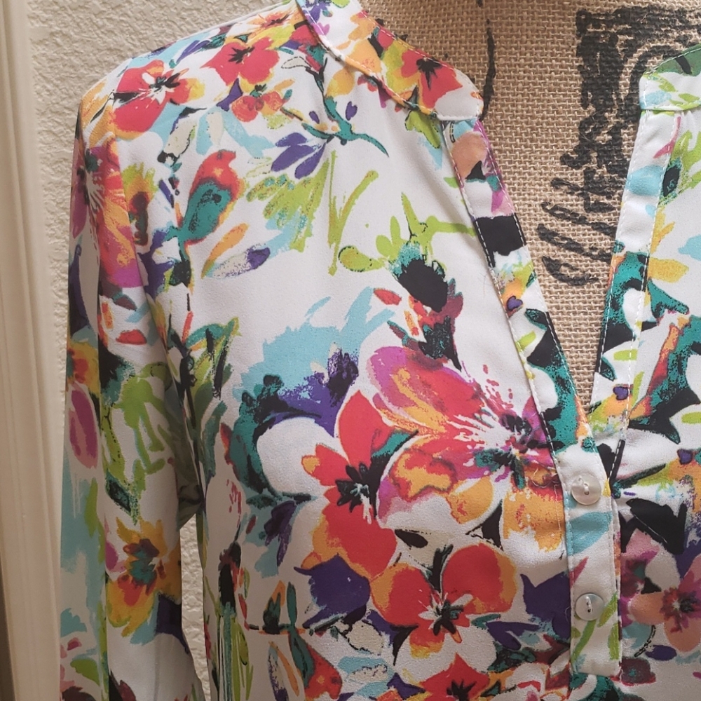 Chenault Floral Print Blouse - Picture 5 of 8